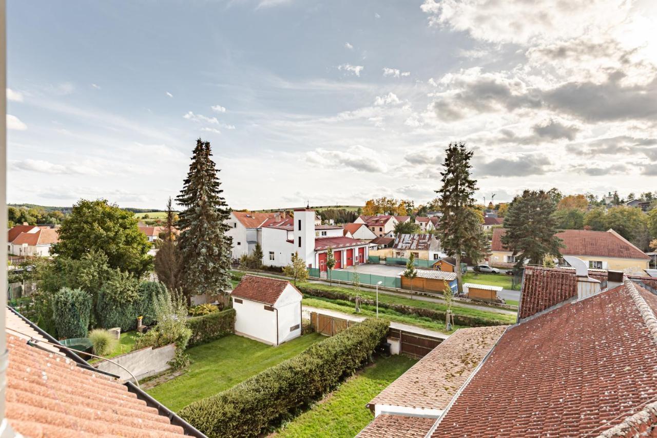 Hotel Pivonka Slavonice Exterior photo