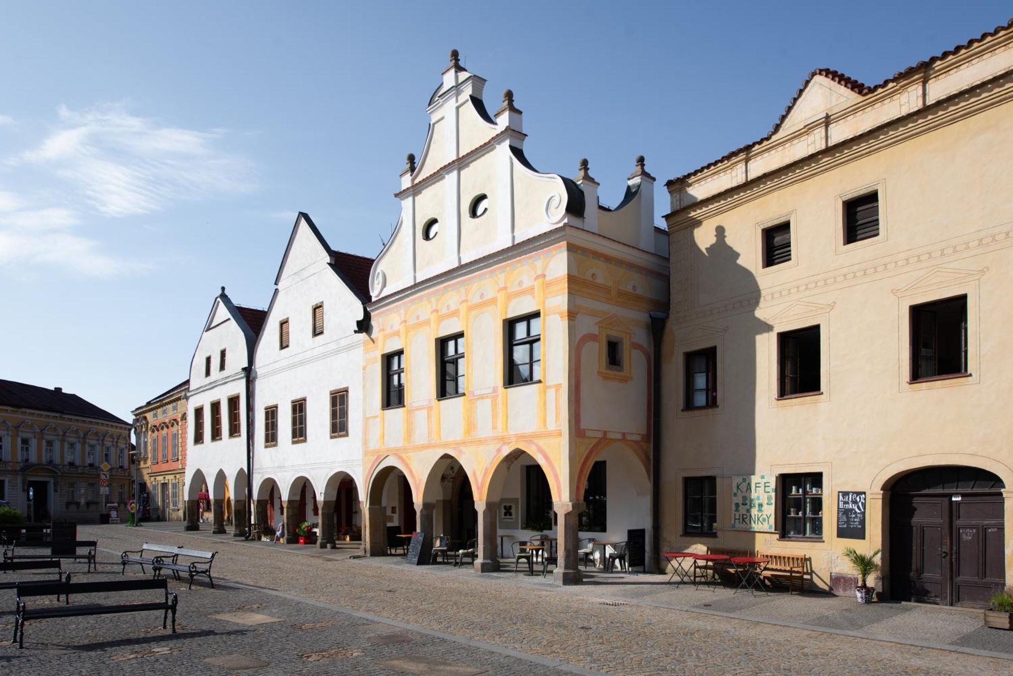 Hotel Pivonka Slavonice Exterior photo